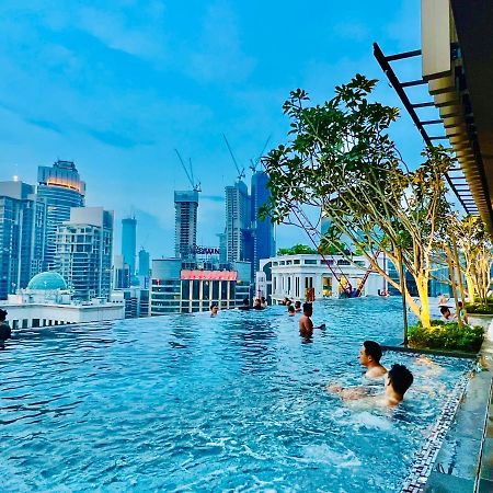 Axon Suites Bukit Bintang By Sky Pool Kuala Lumpur Exterior foto